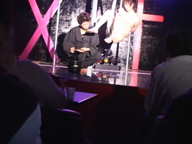 【Dance Dance Erolution】【細マッチョ】DDE2〜緊○調○SMショー〜｜じん