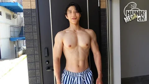 【ゴリマッチョ】夏ハメ2025!!顔出しNGでも伝わる甘いマスクの色白マッチョ飛勇希くん24歳!!玄関前でフェラされギンギン、ベッドの上でプリケツ振りまくる!!リアルノンケを真夏の海で逆ナンパ!!